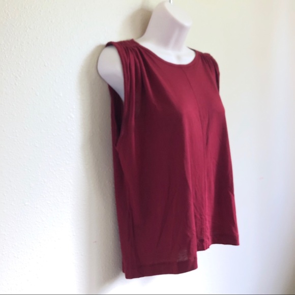 Madewell Tops - Large Madewell Ruched Shoulder Tank Rust Color